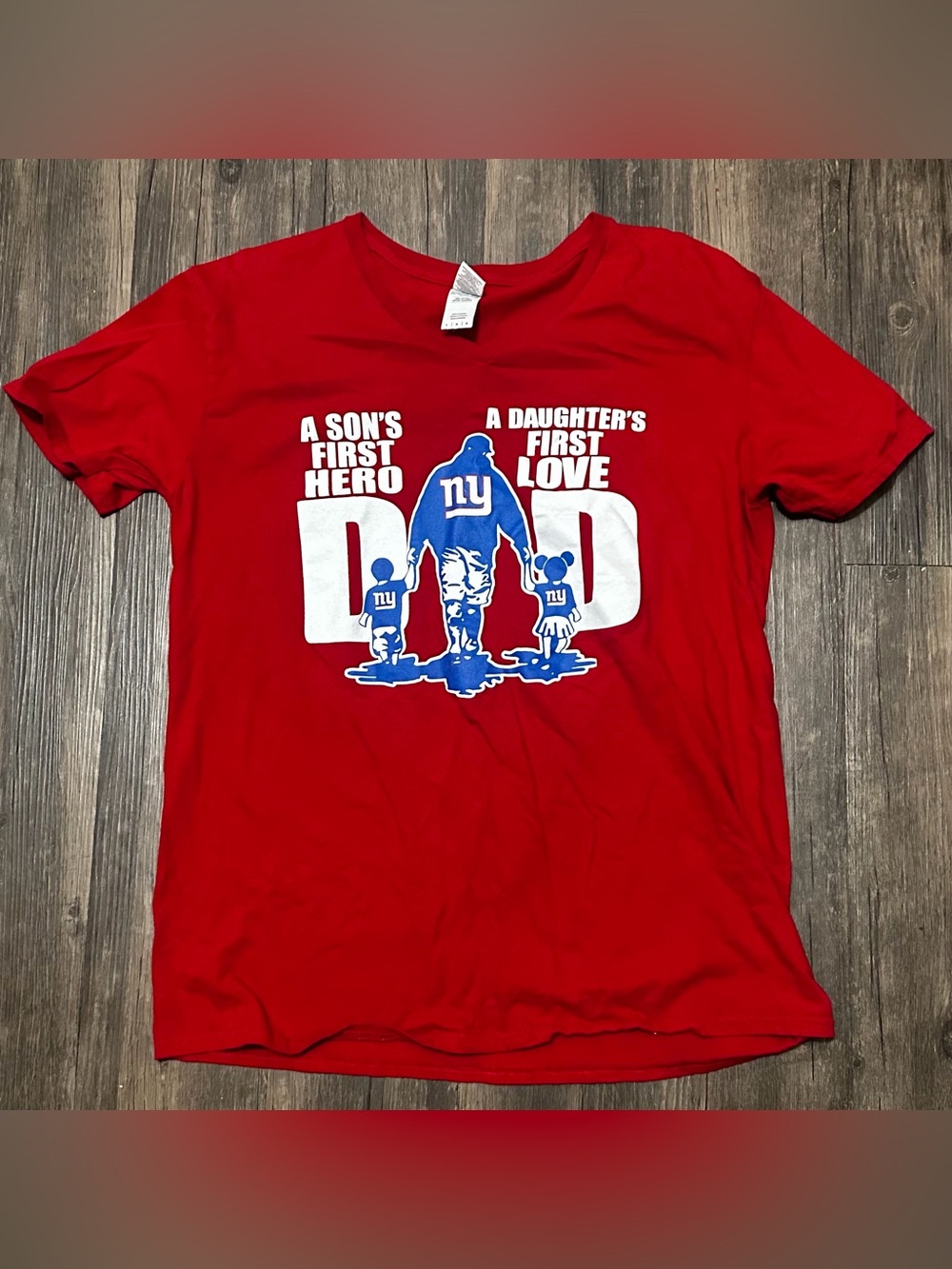 NEW YORK GIANTS Dad T-shirt (Sons First Hero/Daughters First Love) Size Large